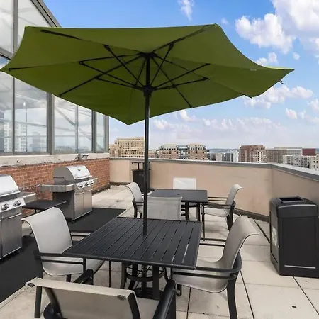 Incredible Apartment With Rooftop In Pentagon City Arlington Exterior photo